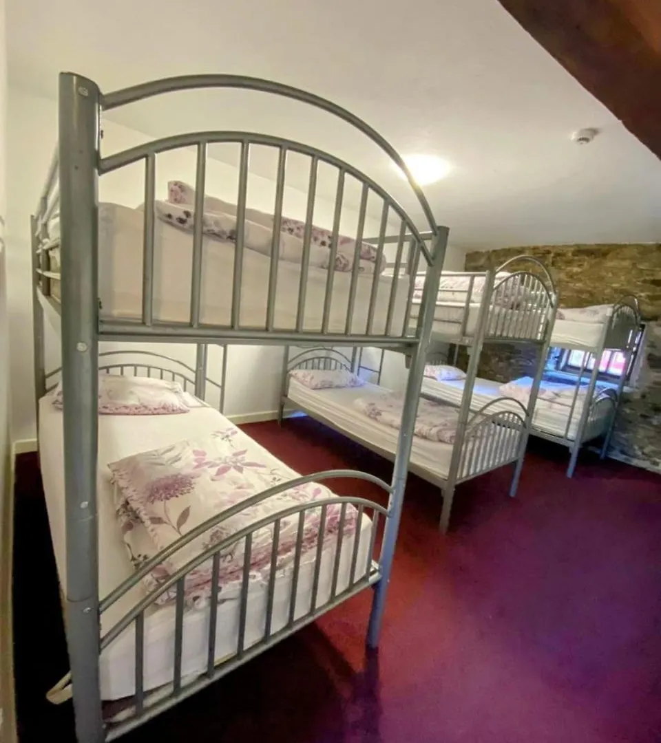 Old Mill Holiday Hostel Westport 0*,